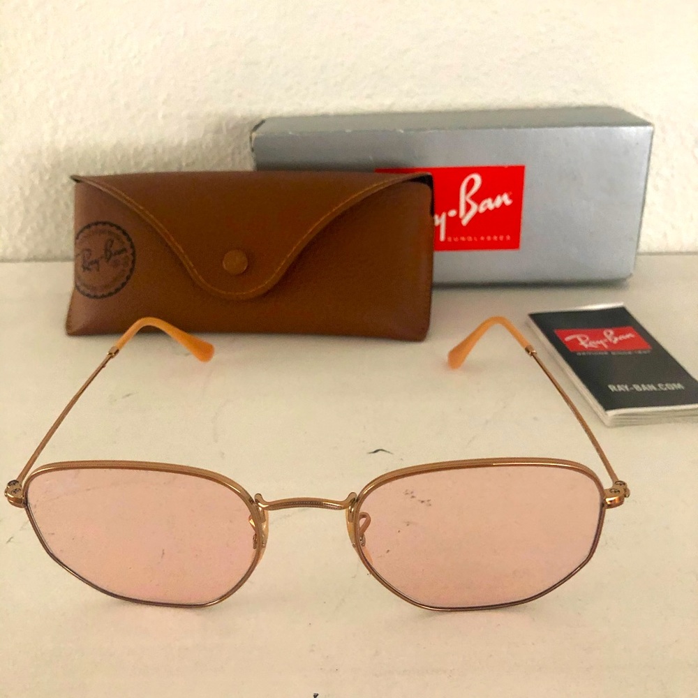 New with box women’s RayBan stylish sunglasses